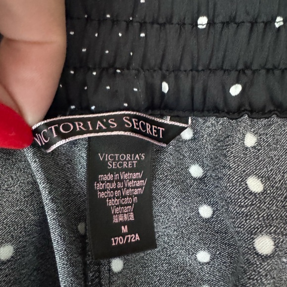 Victoria's Secret Wide Leg Flowy Pants - Picture 2 of 2